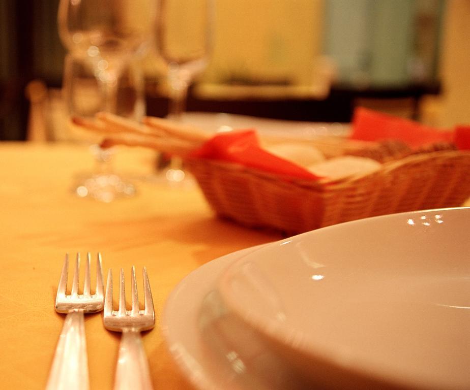 Hotel Italia Carmagnola Dış mekan fotoğraf